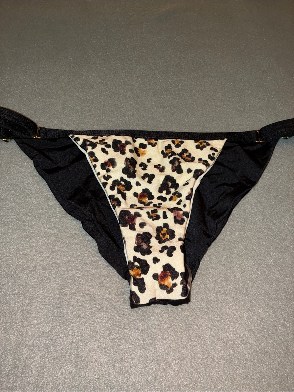 Beach Bunny Bikini Bottom with Leopard Print adjustable sides NEW